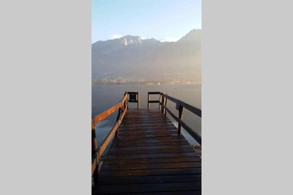 Como Lakeside Cottage - Lakefront Private Garden With Private Access To The Lake Onno 外观 照片